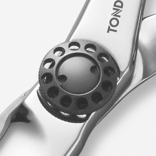 TONDEO Solingen Mythos Blattschere Premium Friseurschere, silber, Made in Solingen, Conblade Technologie, Detailaufnahme, Schraube